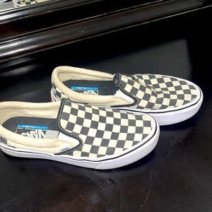 Vans Checker 🥿 Slip Ons